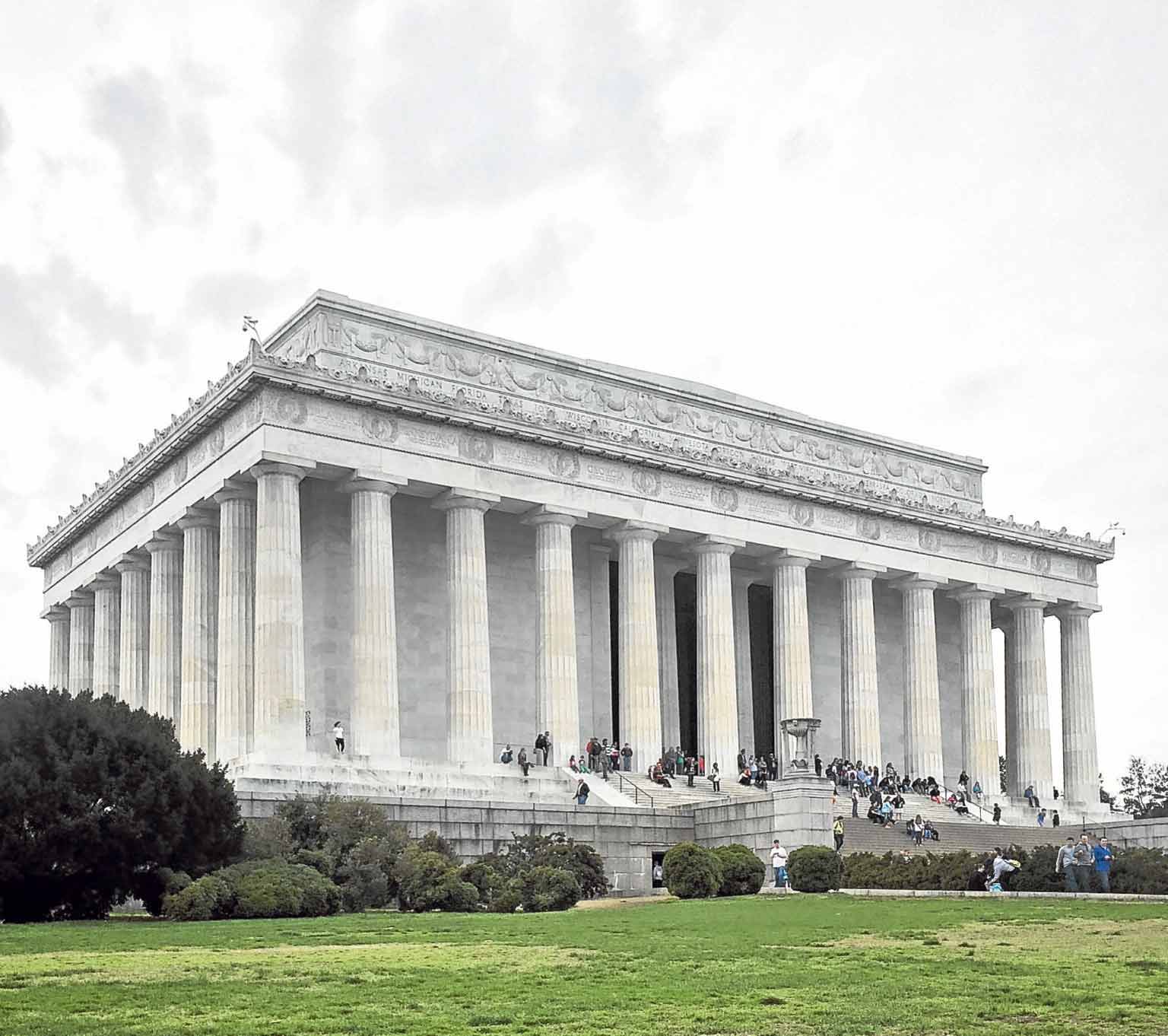 Neoclassicism Architecture Lincoln Memorial in Washington DC